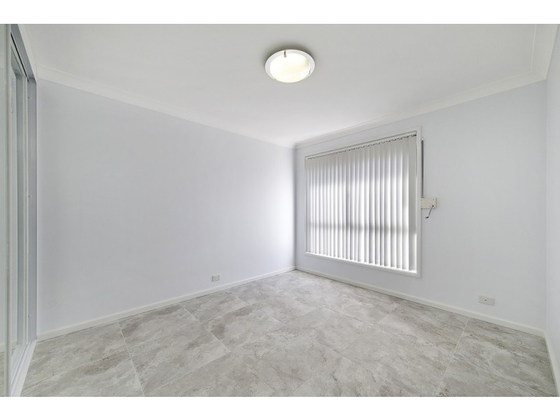 38 Bettong Crescent, Bossley Park NSW 2176