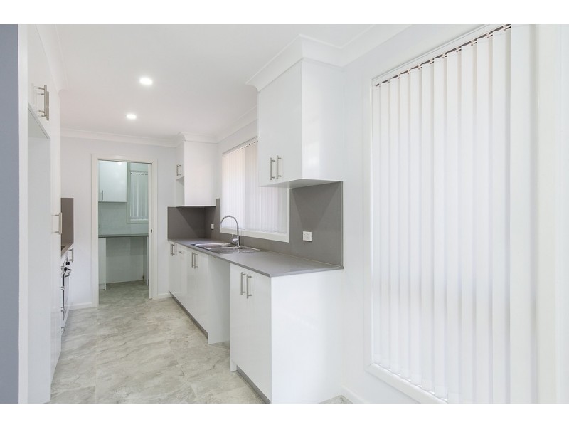 38 Bettong Crescent, Bossley Park NSW 2176