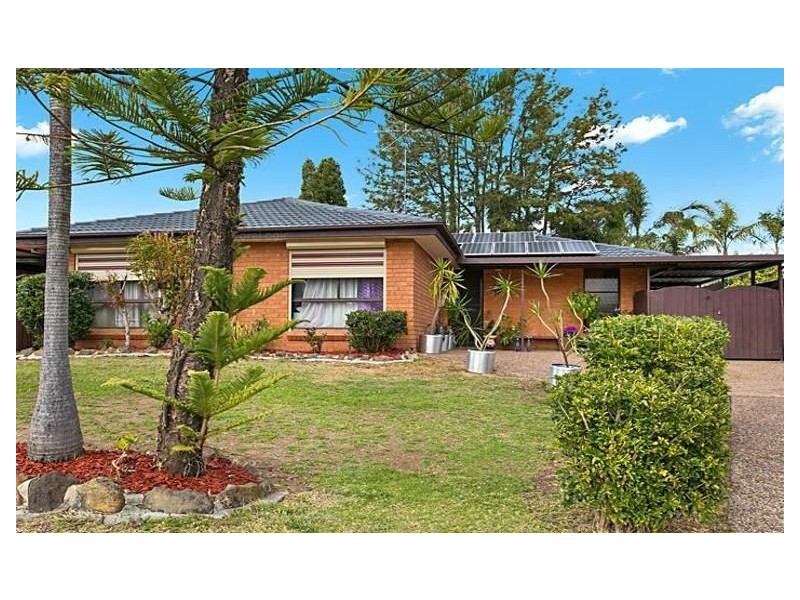 38 Bettong Crescent, Bossley Park NSW 2176