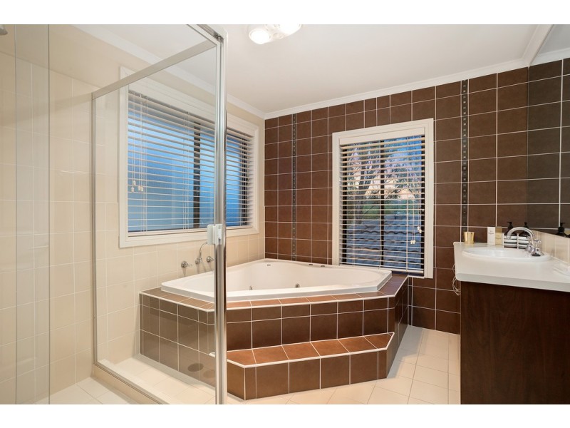 158 Second Avenue, West Hoxton NSW 2171