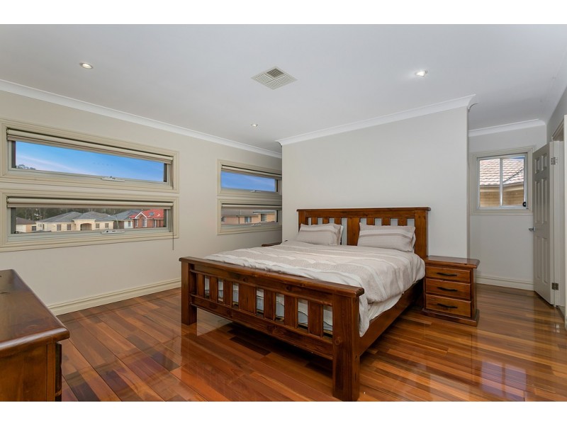 7 Temma Place, West Hoxton NSW 2171