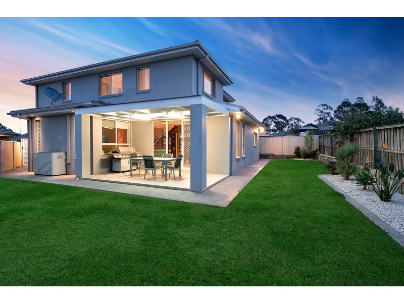 7 Temma Place, West Hoxton NSW 2171