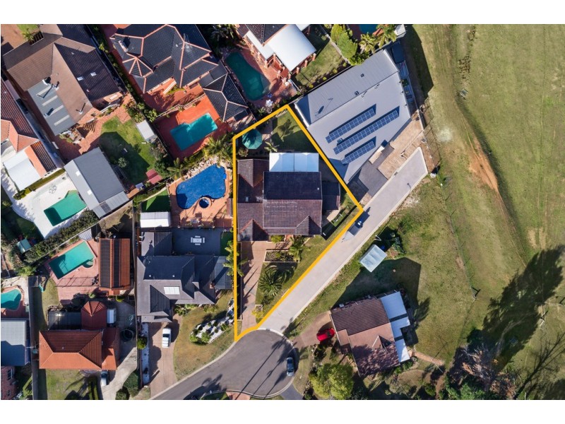 4 Whitley Place, Abbotsbury NSW 2176