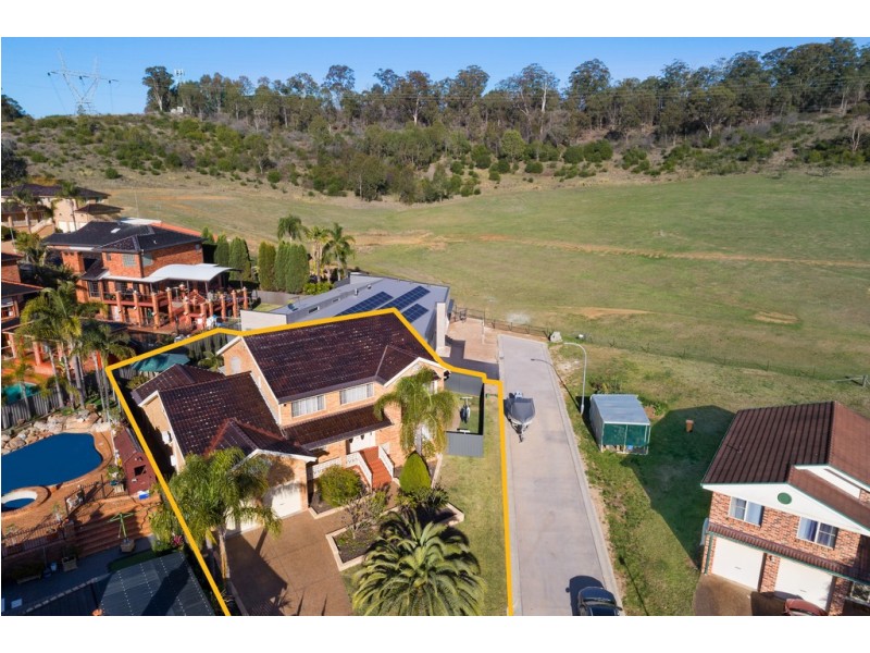 4 Whitley Place, Abbotsbury NSW 2176