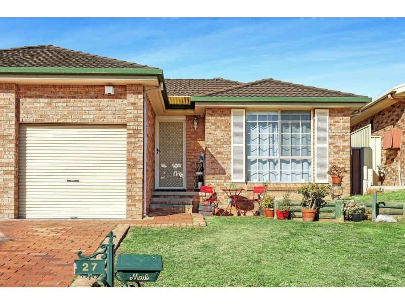 27 Zappia Place, Edensor Park NSW 2176