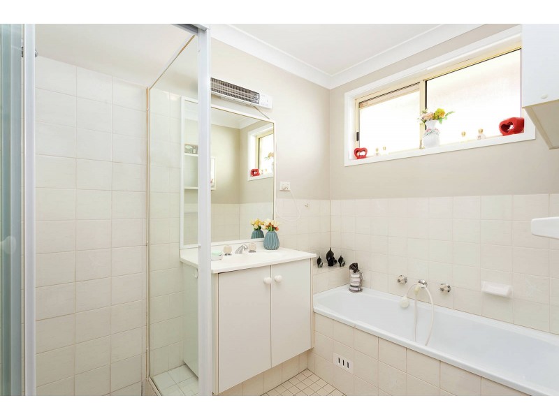 27 Zappia Place, Edensor Park NSW 2176