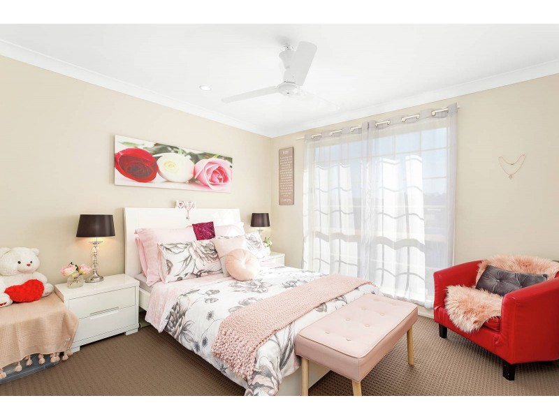 27 Zappia Place, Edensor Park NSW 2176