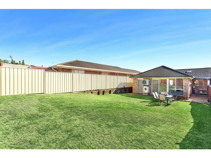 27 Zappia Place, Edensor Park NSW 2176