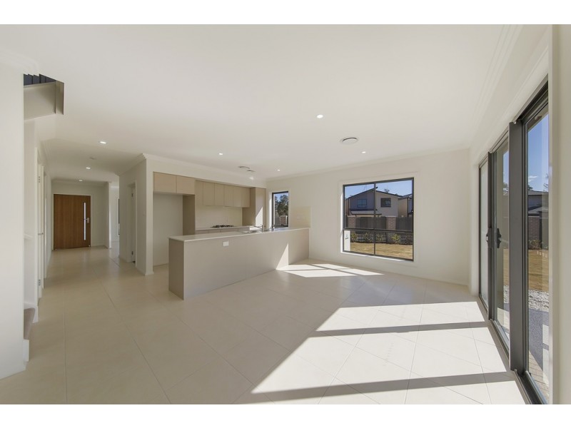 3 Satinwood Crescent (Corner of Lilac Place), Bonnyrigg NSW 2177