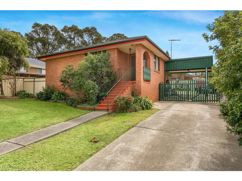 25 Bougainville Avenue, Bossley Park NSW 2176
