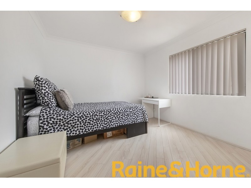 2/10-12 Tindall Avenue, Liverpool NSW 2170