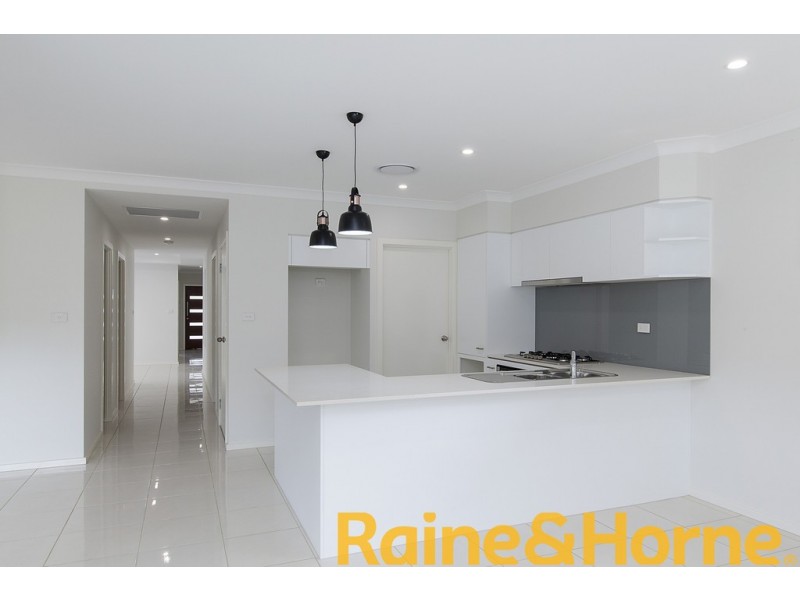 53 Fanflower Avenue, Denham Court NSW 2565