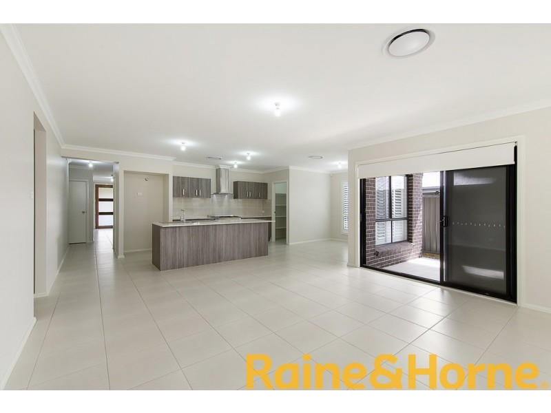 3 Gale Street, Oran Park NSW 2570