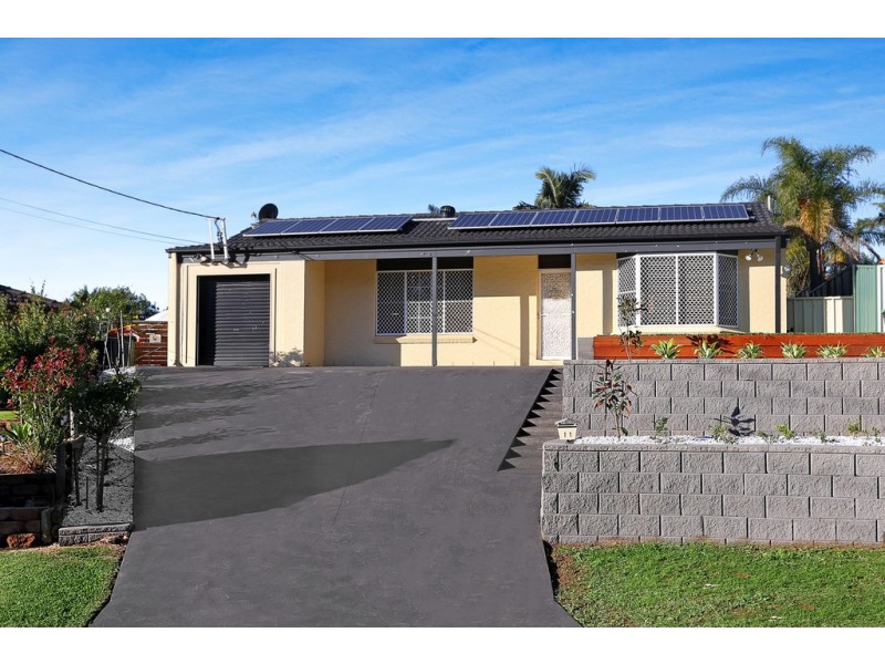 11 Julia Close, West Hoxton NSW 2171