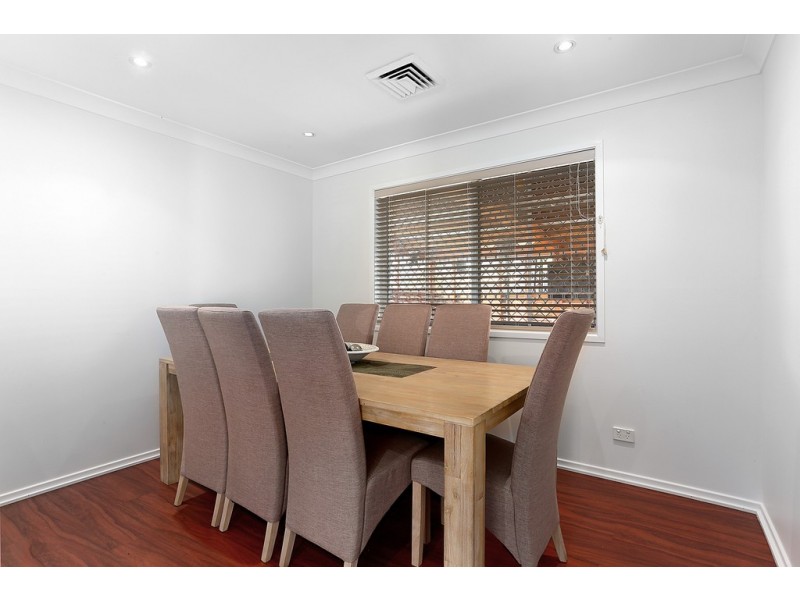 11 Julia Close, West Hoxton NSW 2171