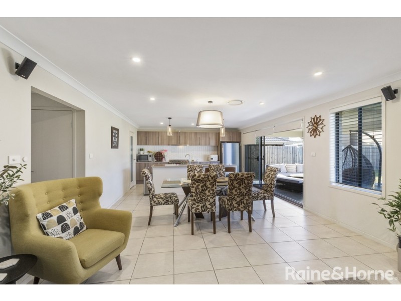 20 Maxim Drive, Edmondson Park NSW 2174