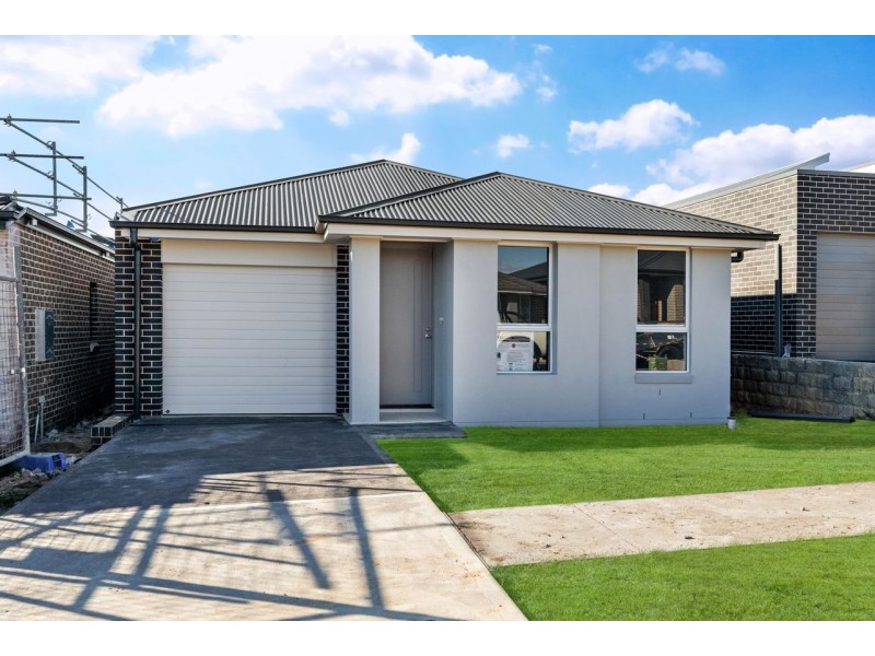 117 Audley Circuit, Gregory Hills NSW 2557
