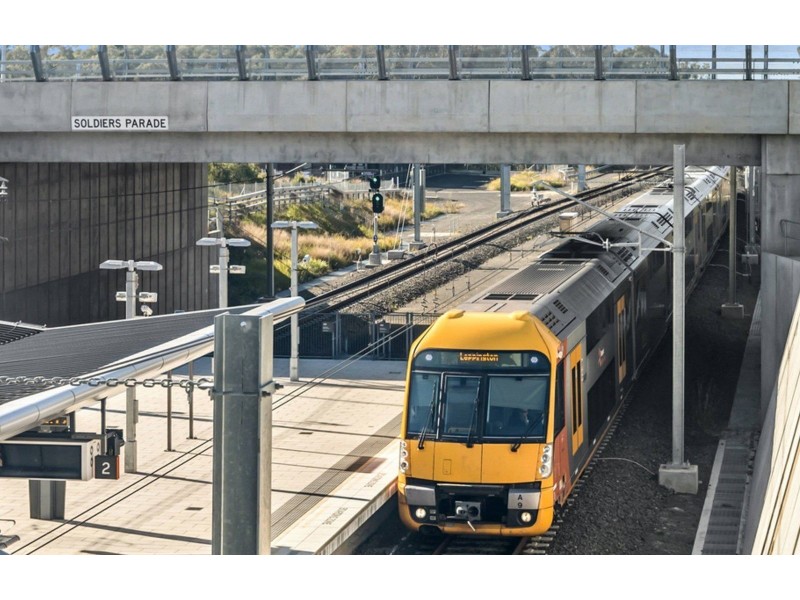 26 Little John Street, Middleton Grange NSW 2171