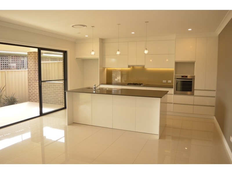 1 Finschhafen Street, Holsworthy NSW 2173