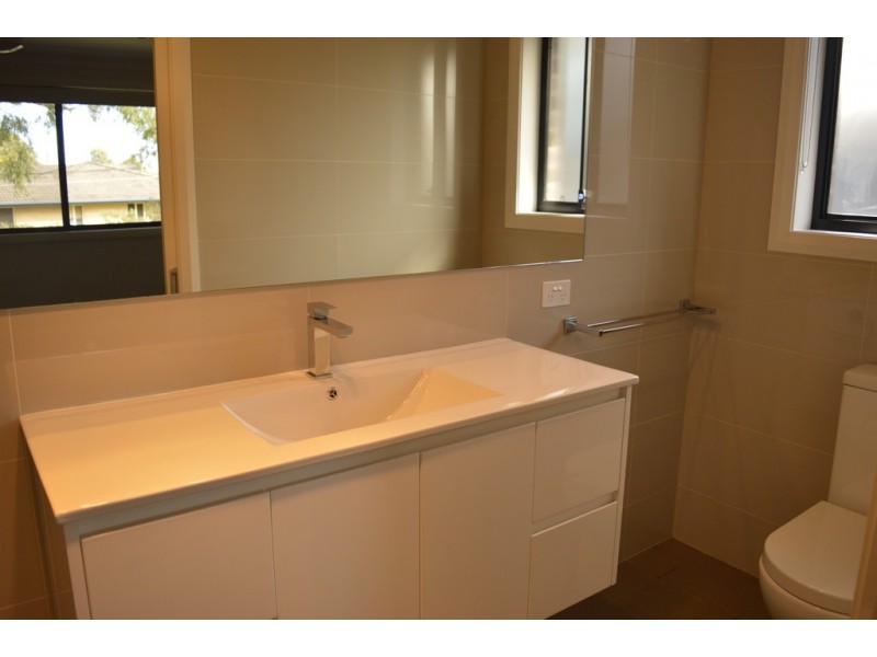 1 Finschhafen Street, Holsworthy NSW 2173