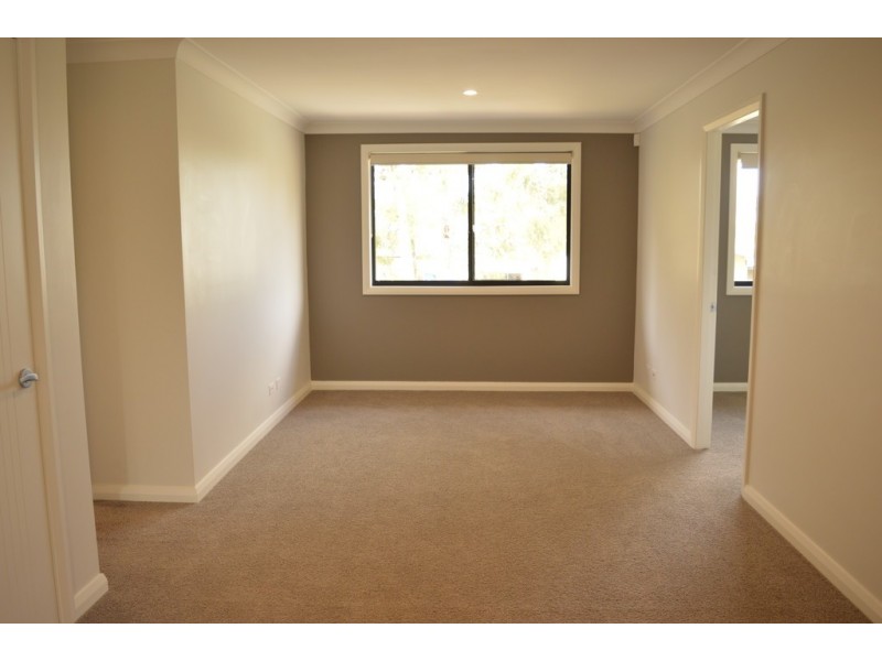 1 Finschhafen Street, Holsworthy NSW 2173