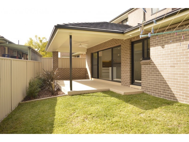 1 Finschhafen Street, Holsworthy NSW 2173
