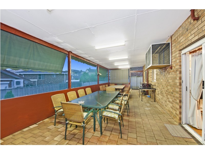 2 Wynn Close, Edensor Park NSW 2176