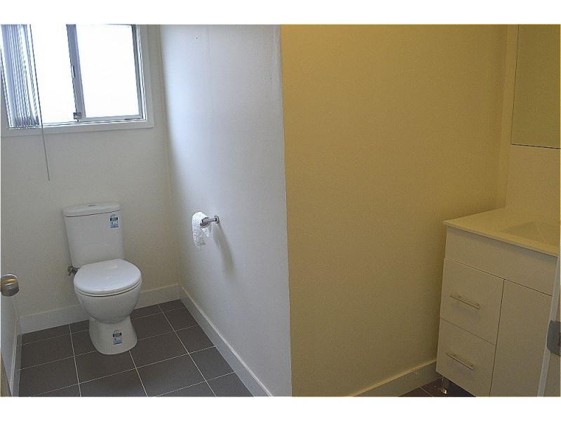 80 Cambridge Street, Canley Heights NSW 2166