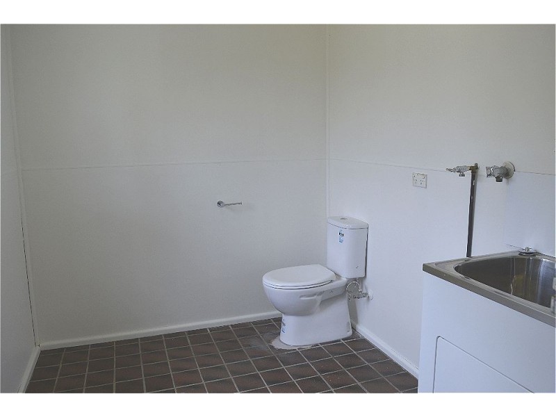 80 Cambridge Street, Canley Heights NSW 2166