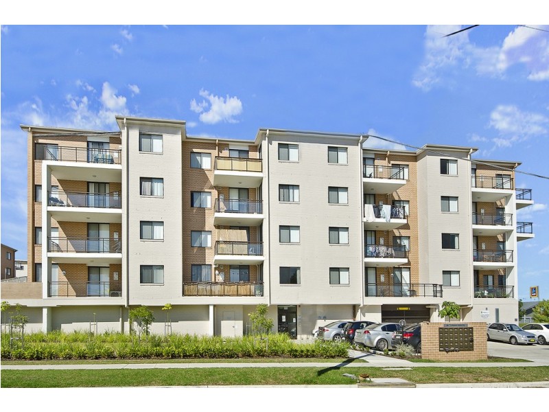 2/84 Tasman Parade, Fairfield West NSW 2165