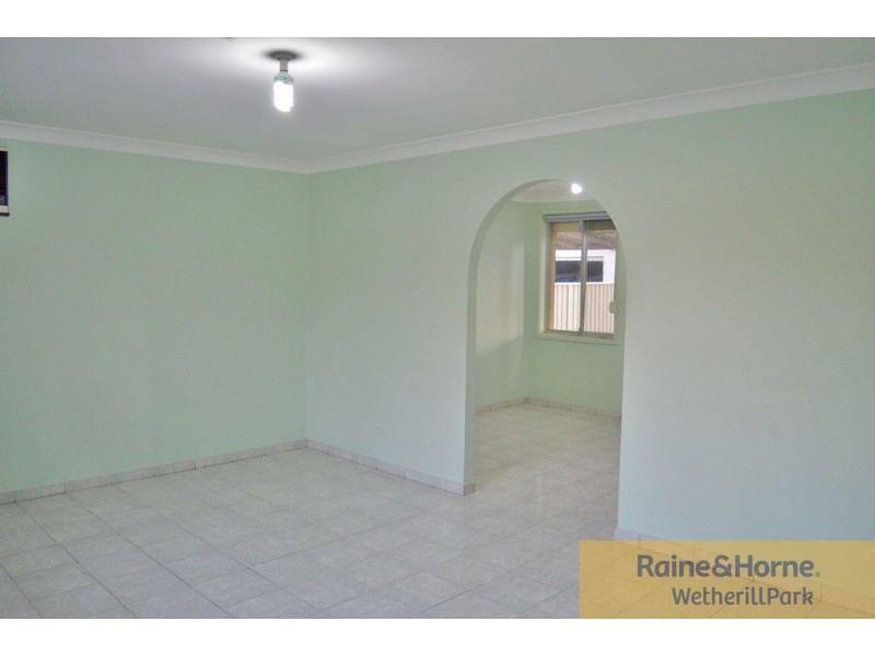 22 Shelley Place, Wetherill Park NSW 2164
