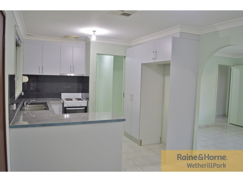 22 Shelley Place, Wetherill Park NSW 2164