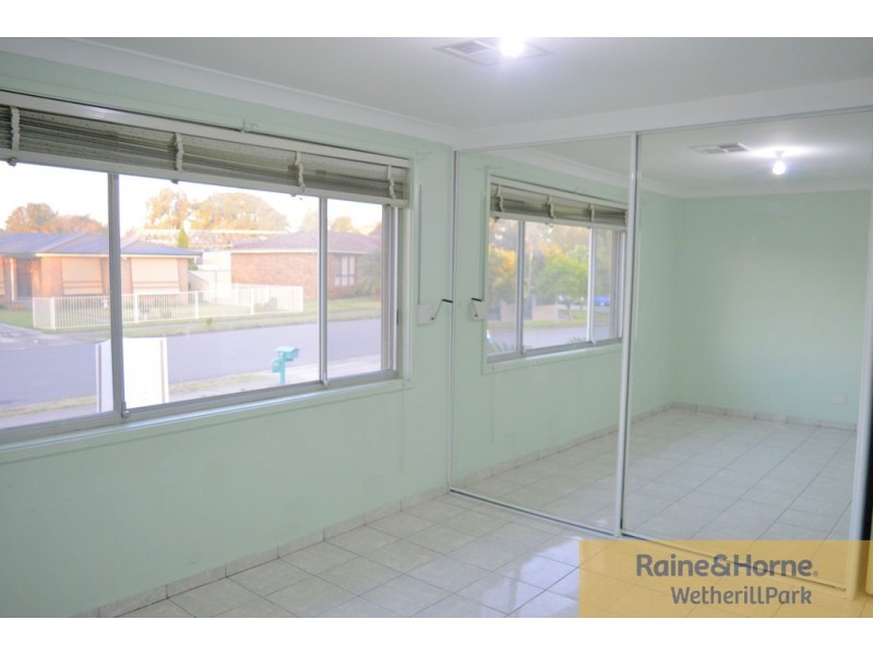 22 Shelley Place, Wetherill Park NSW 2164