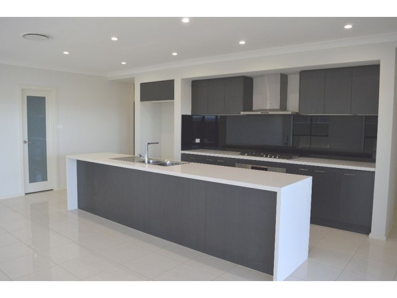 44 Skaife Street, Oran Park NSW 2570