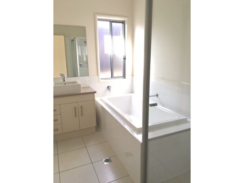 7 Francevic Street, Oran Park NSW 2570