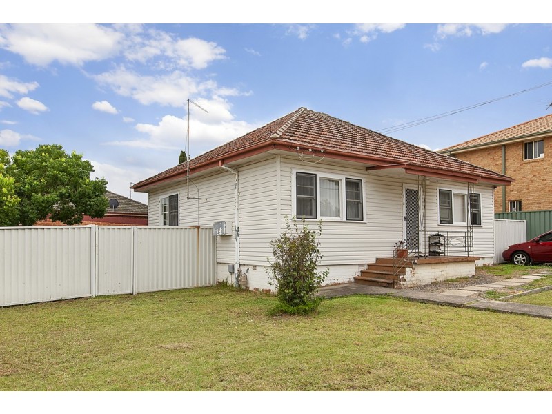 1 Grace Street, Liverpool NSW 2170