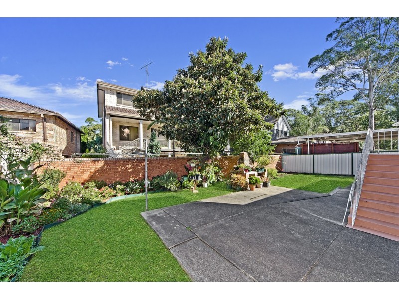 7 Sherritt Place, Prairiewood NSW 2176