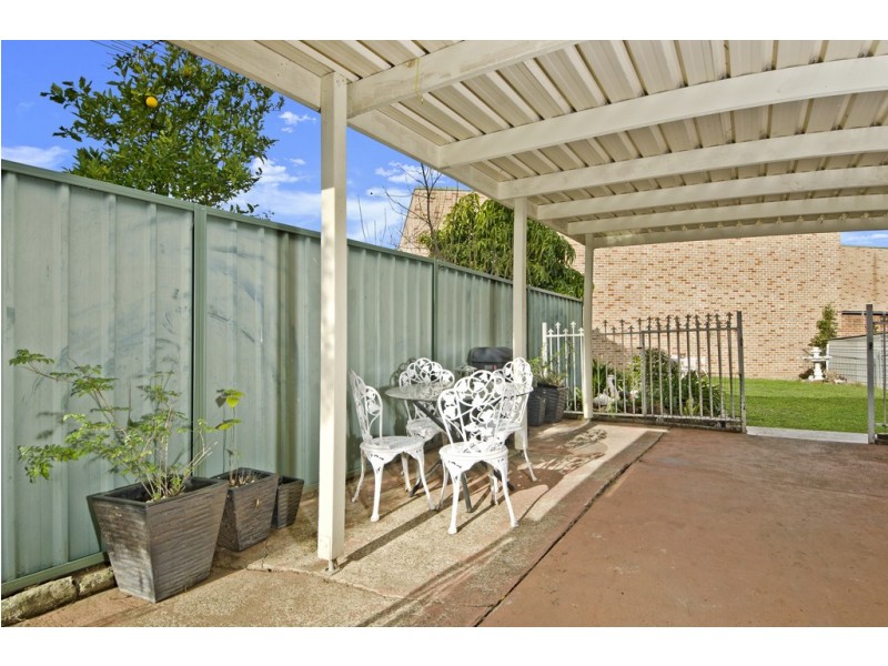 8/16 Benghazi Street, Bossley Park NSW 2176