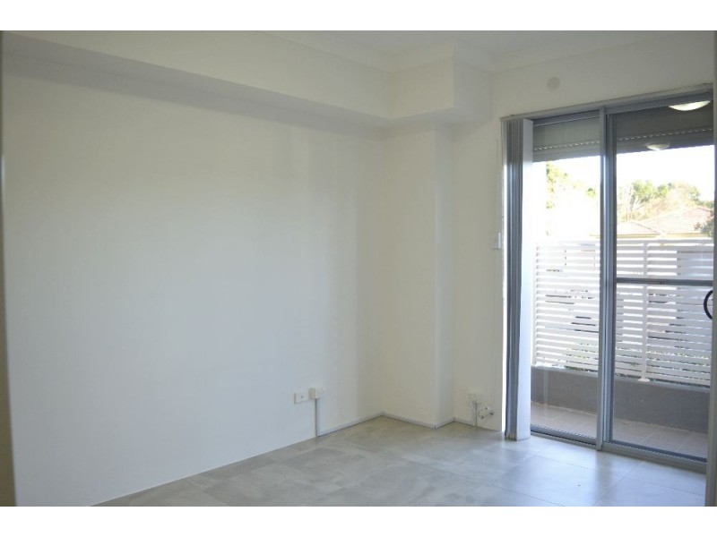 51/10-16 Castlereagh Street, Liverpool NSW 2170