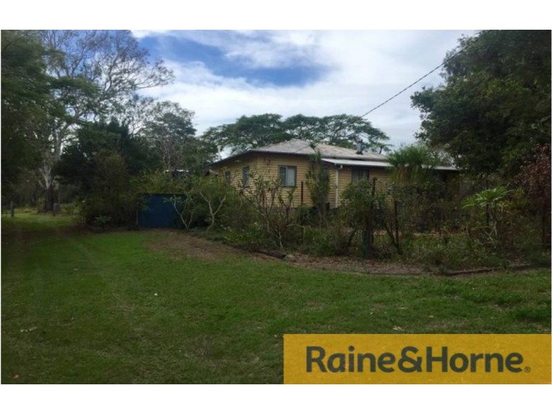 658 Beachmere Road, Beachmere QLD 4510
