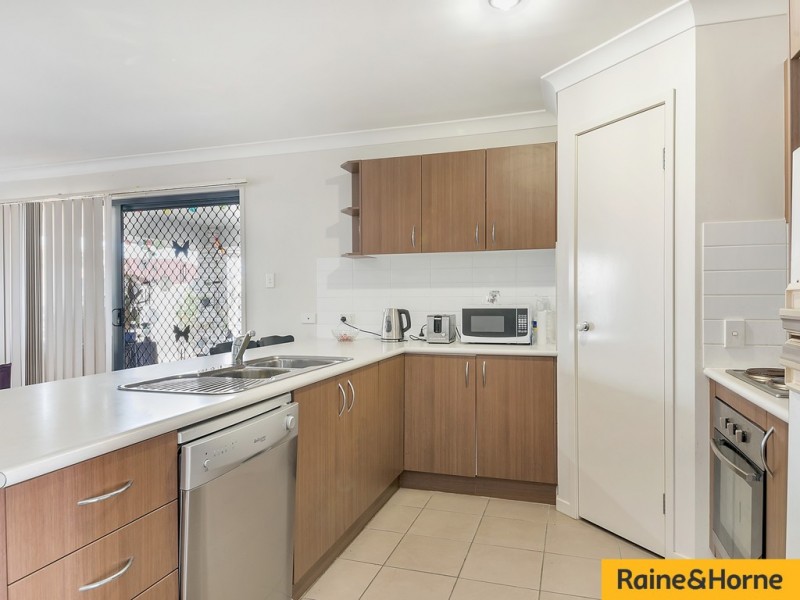 71 RIDGEGARDEN DRIVE, Morayfield QLD 4506