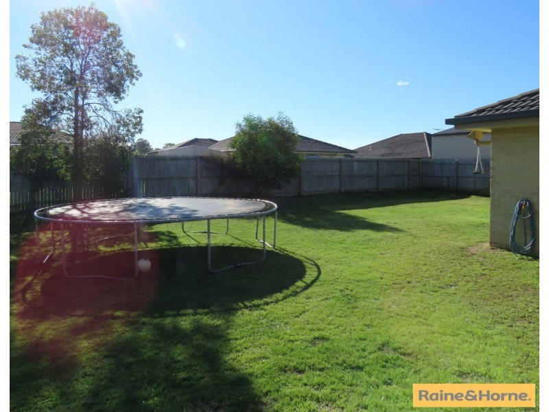 24 Hedges Avenue, Burpengary QLD 4505