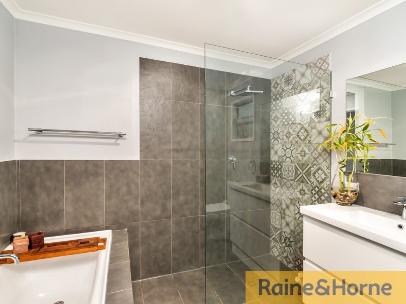 3 WAIROA DRIVE, Strathpine QLD 4500