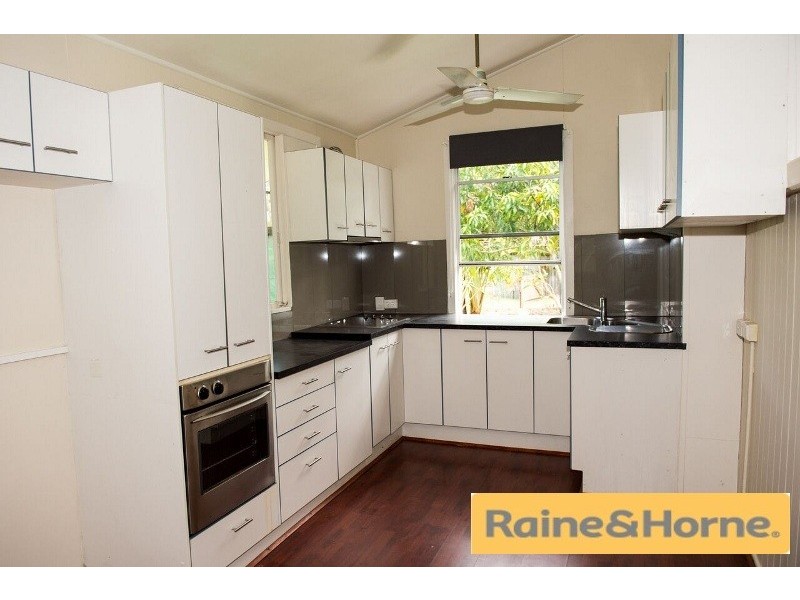72 Priests Road, Deception Bay QLD 4508