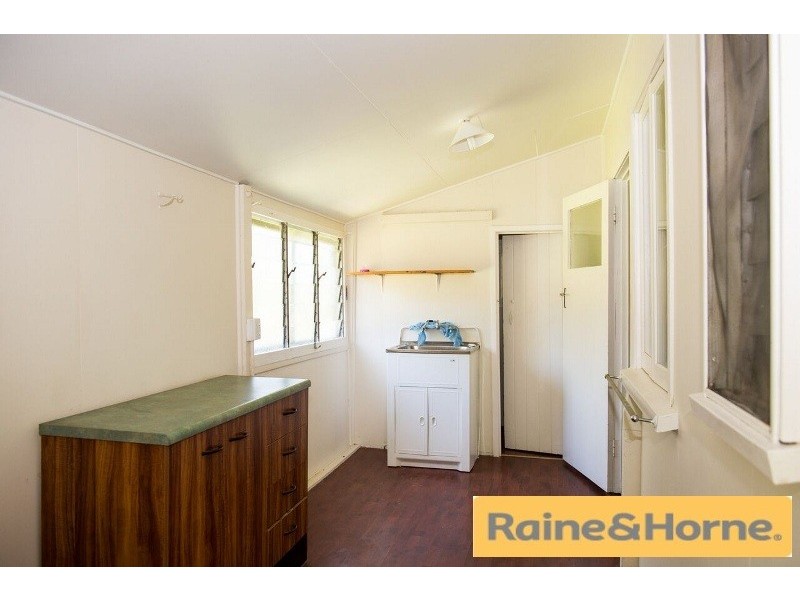 72 Priests Road, Deception Bay QLD 4508