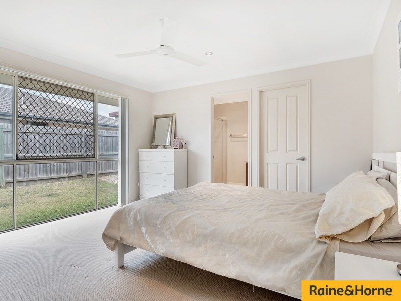 9-11 GRASSDALE CRESCENT, Morayfield QLD 4506