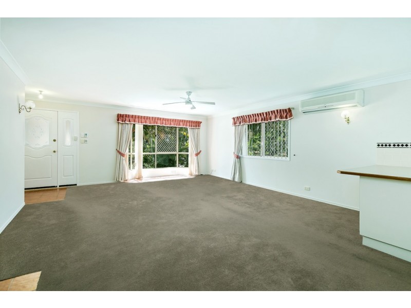 3 35 STIRLING STREET, Strathpine QLD 4500