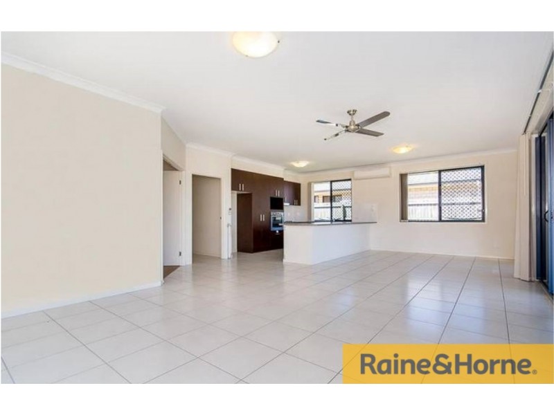 25 Hipwood Street, Morayfield QLD 4506