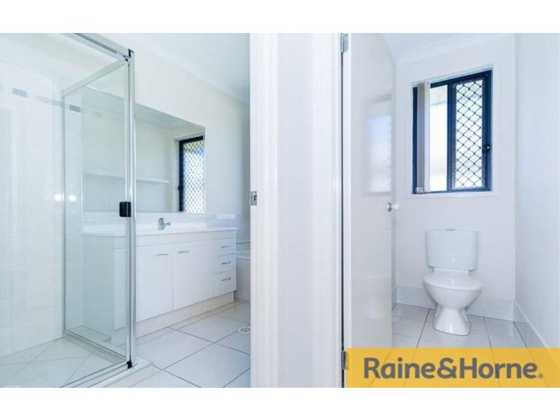 25 Hipwood Street, Morayfield QLD 4506