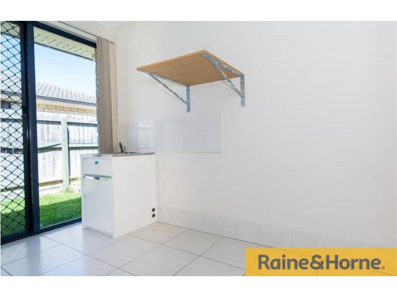 25 Hipwood Street, Morayfield QLD 4506